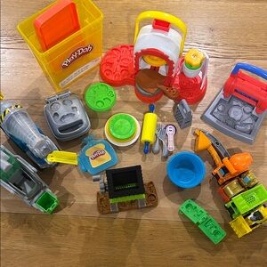 Bundle of Play- doh toys